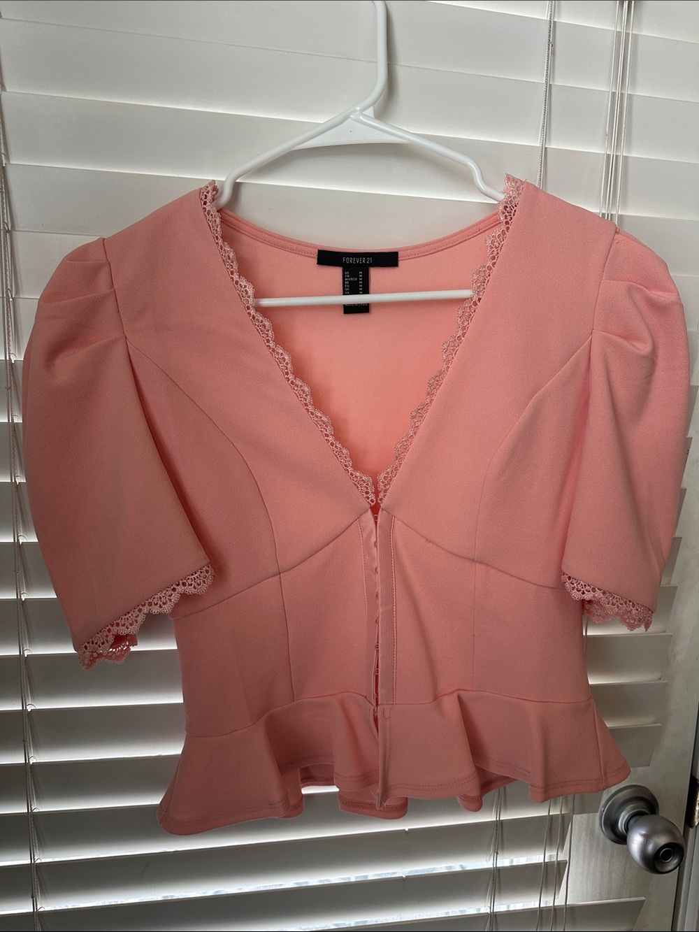 Forever 21 Coral Pink Lace-Trim Peplum Blouse